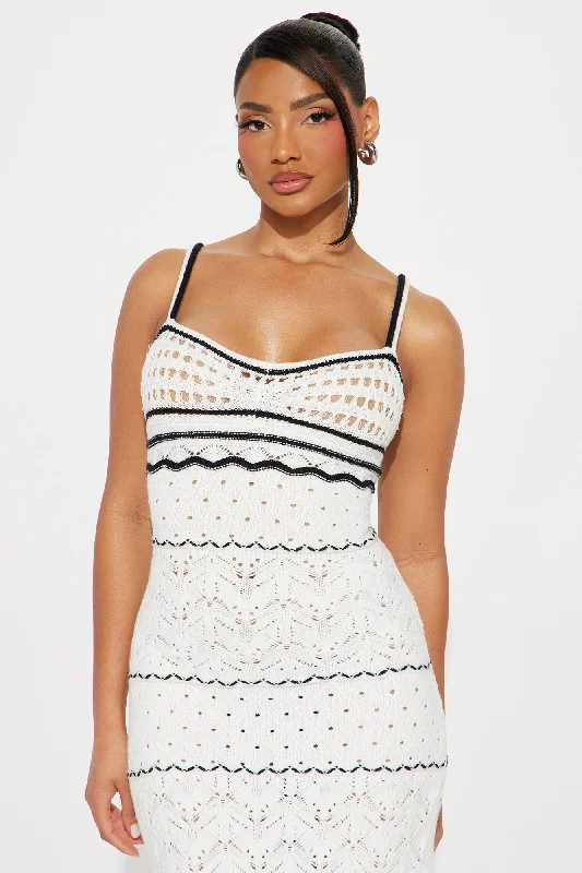 Your Daydream Crochet Midi Dress - White/Black