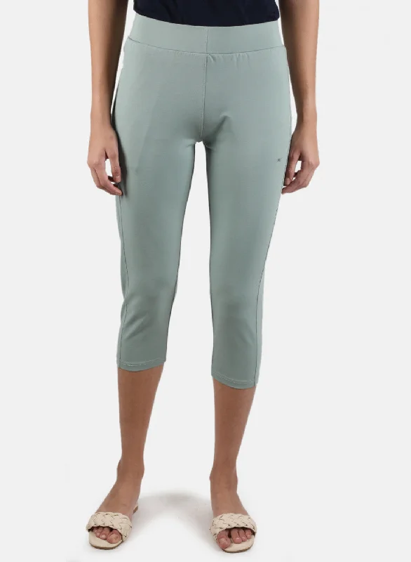 Women Green Plain Capri