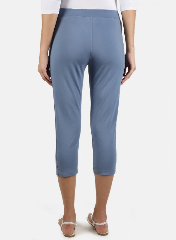 Women Grey Plain Capri