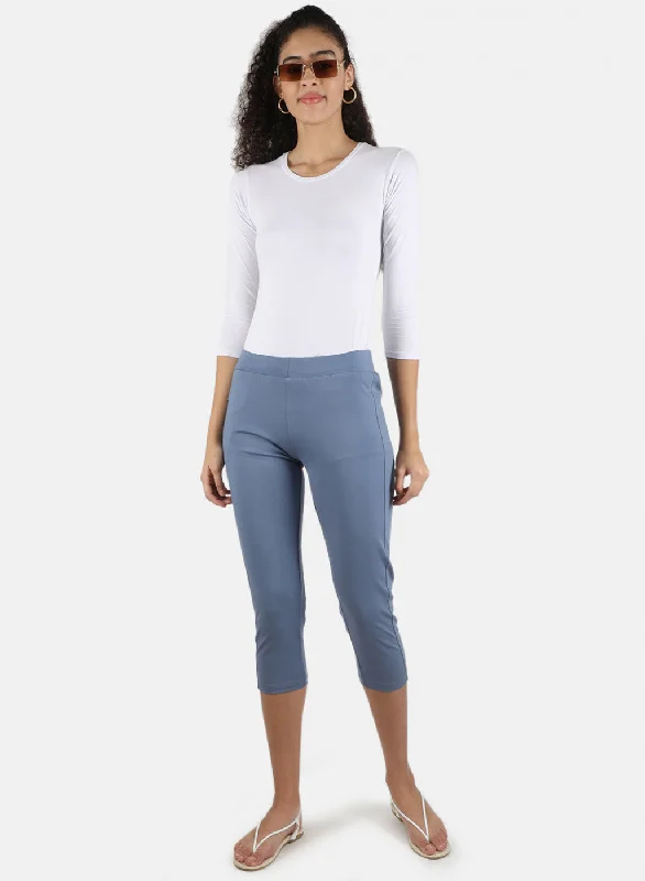 Women Grey Plain Capri