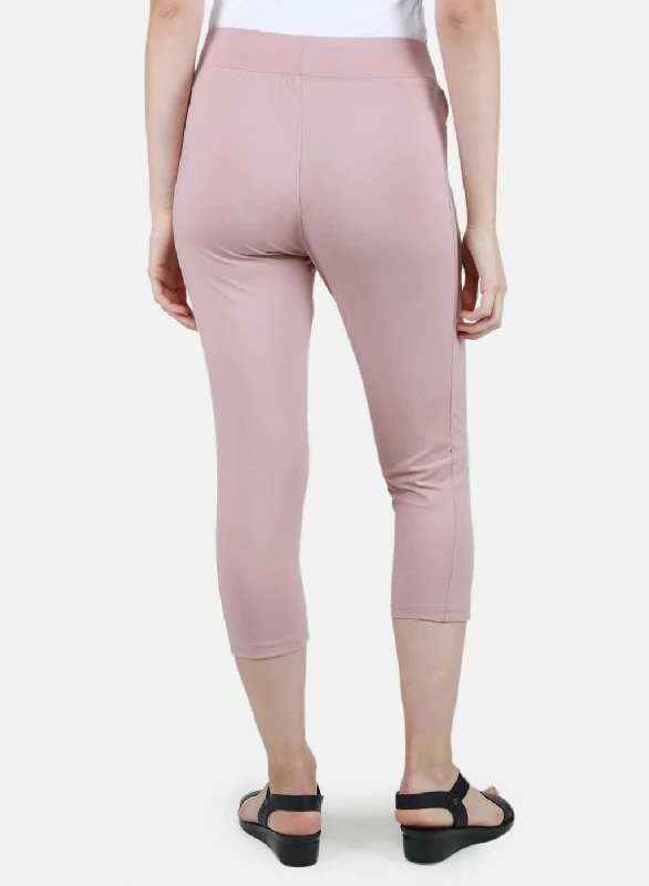 Women Light Pink Solid Capri