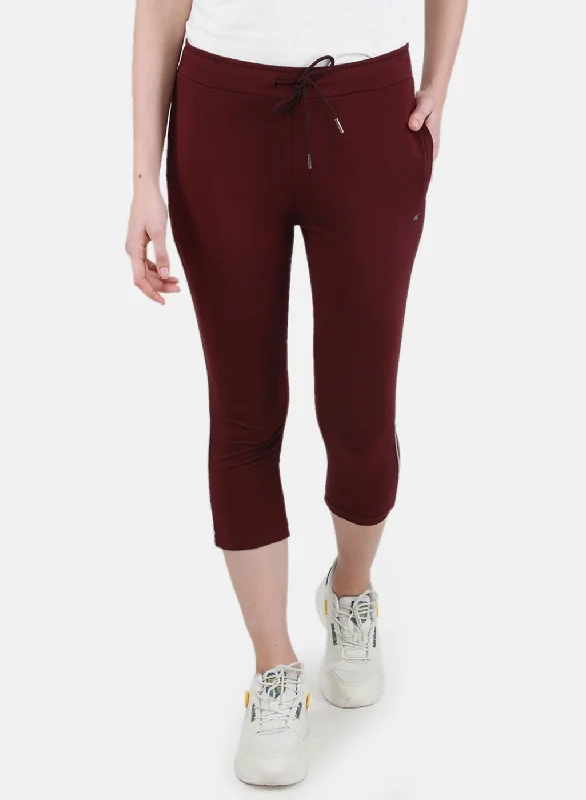 Women Maroon Solid Capri