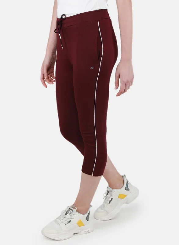 Women Maroon Solid Capri