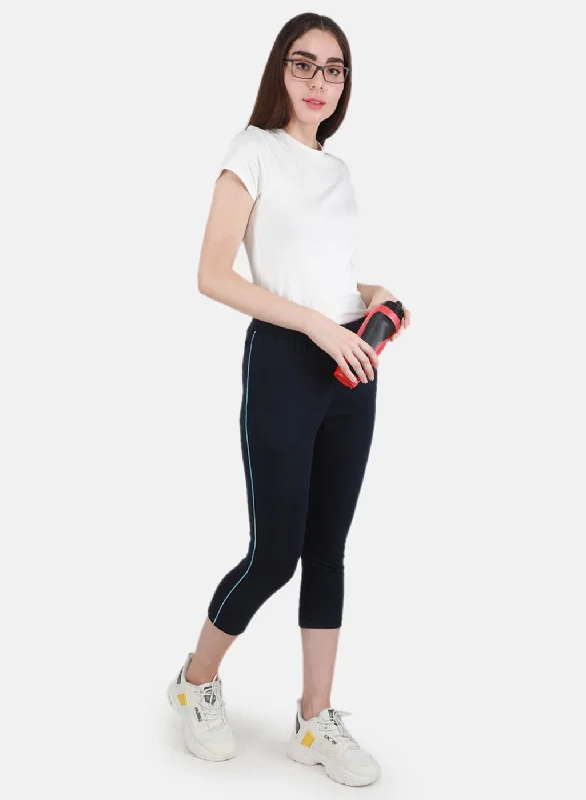 Women NAvy Blue Solid Capri