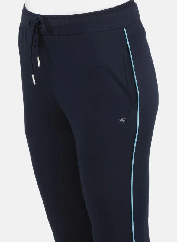 Women NAvy Blue Solid Capri