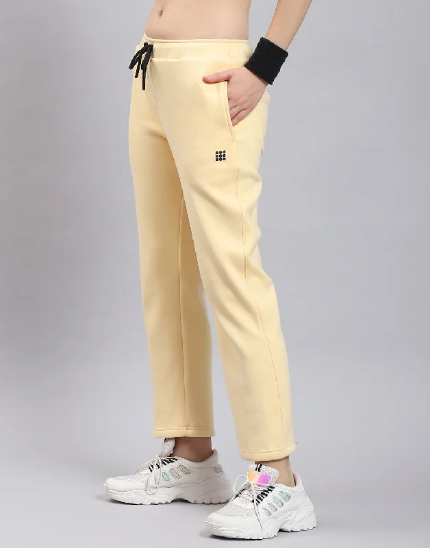 Women Beige Solid Regular Fit Lower