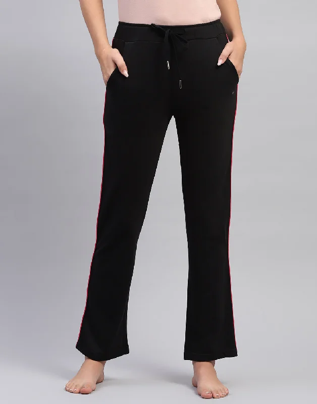 Women Black Solid Regular Fit Lower