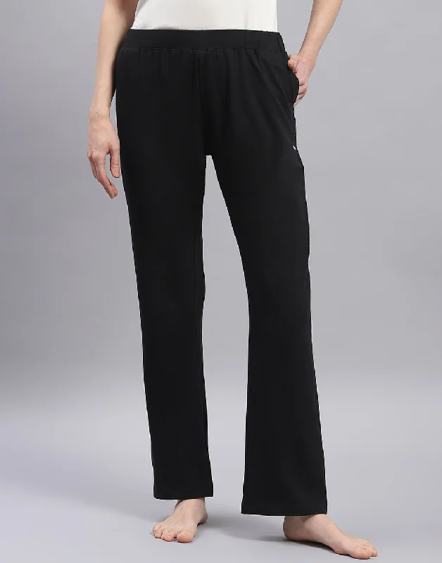 Women Black Solid Regular Fit Lower