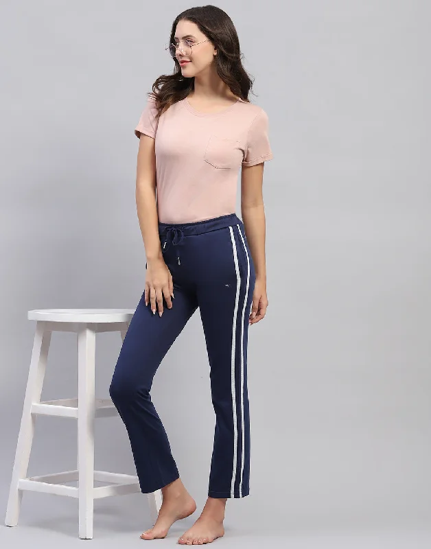 Women Blue Solid Regular Fit Lower