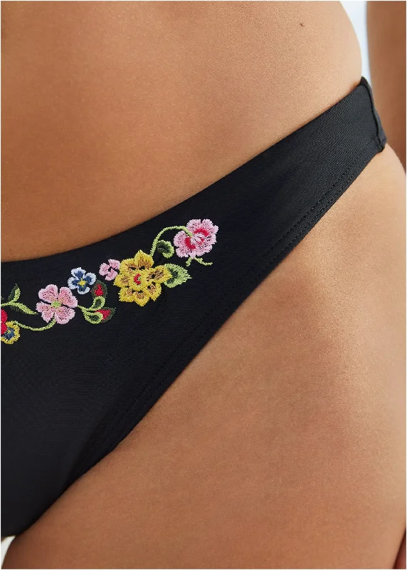 Embroidered scoop bottom - Fiesta Romance Embroidery